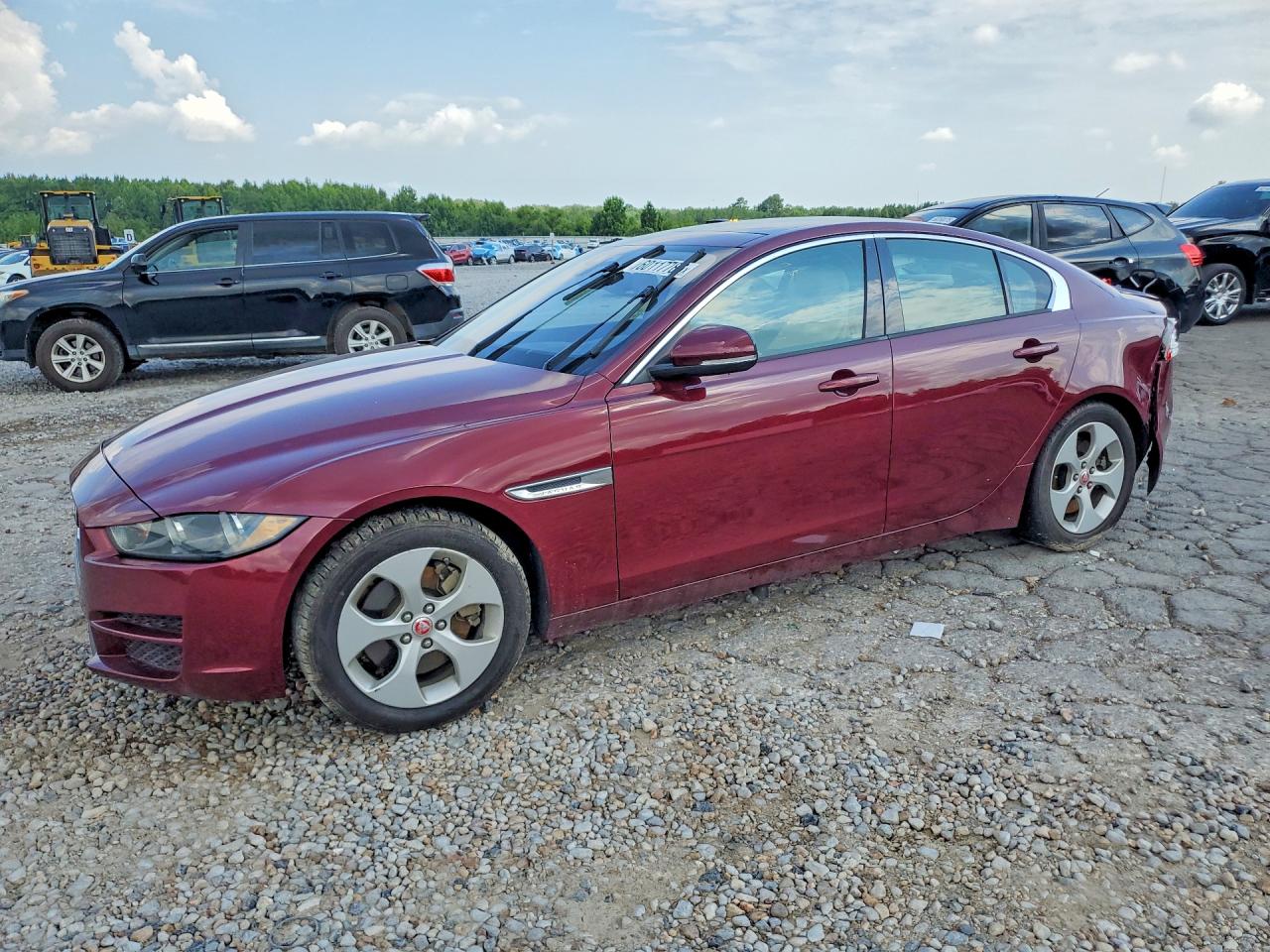 2017 JAGUAR XE