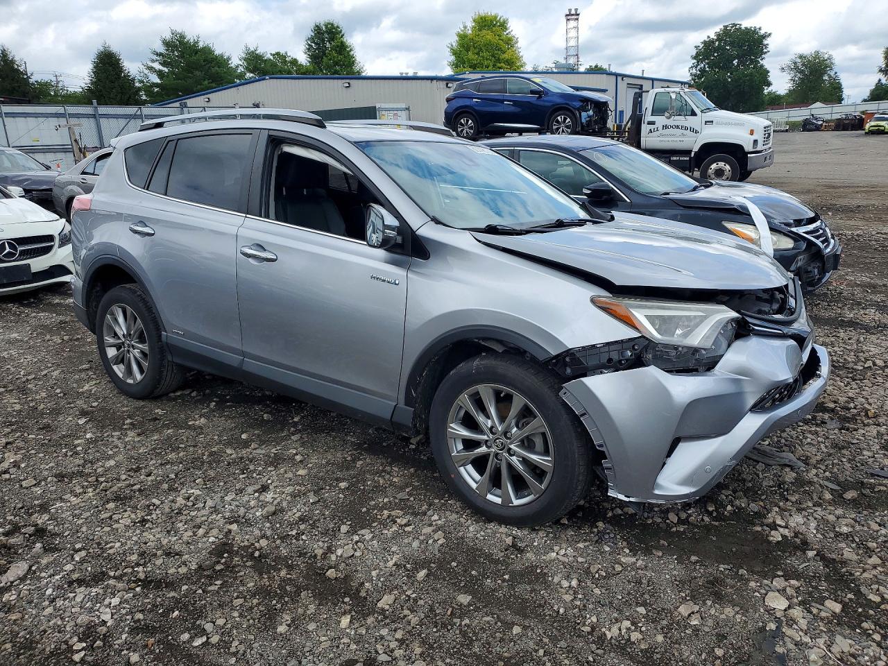 JTMDJREV7HD086192 · 2017 TOYOTA RAV4 HV · 4/12