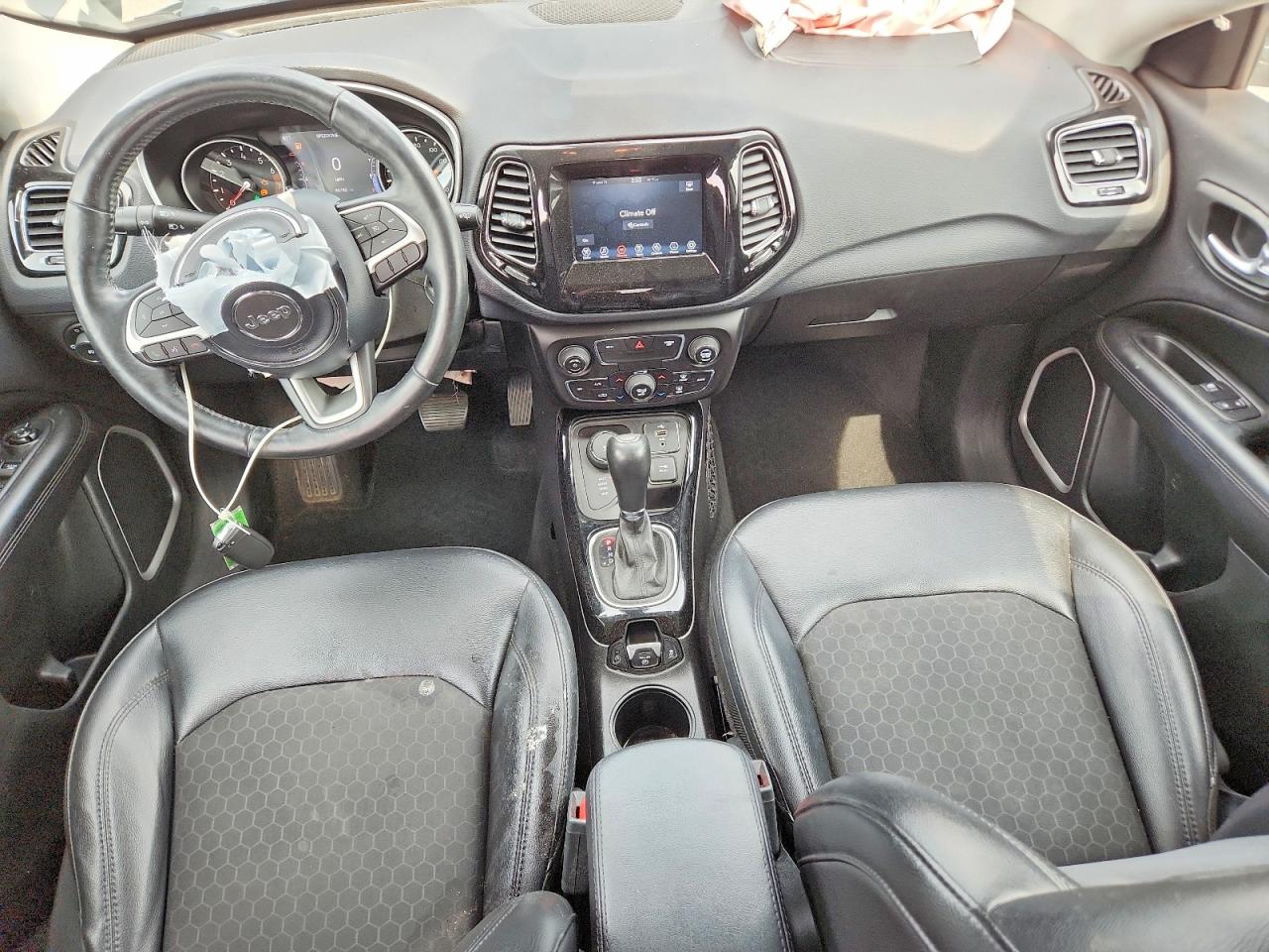 3C4NJDBB0KT598704 · 2019 JEEP COMPASS · 8/14