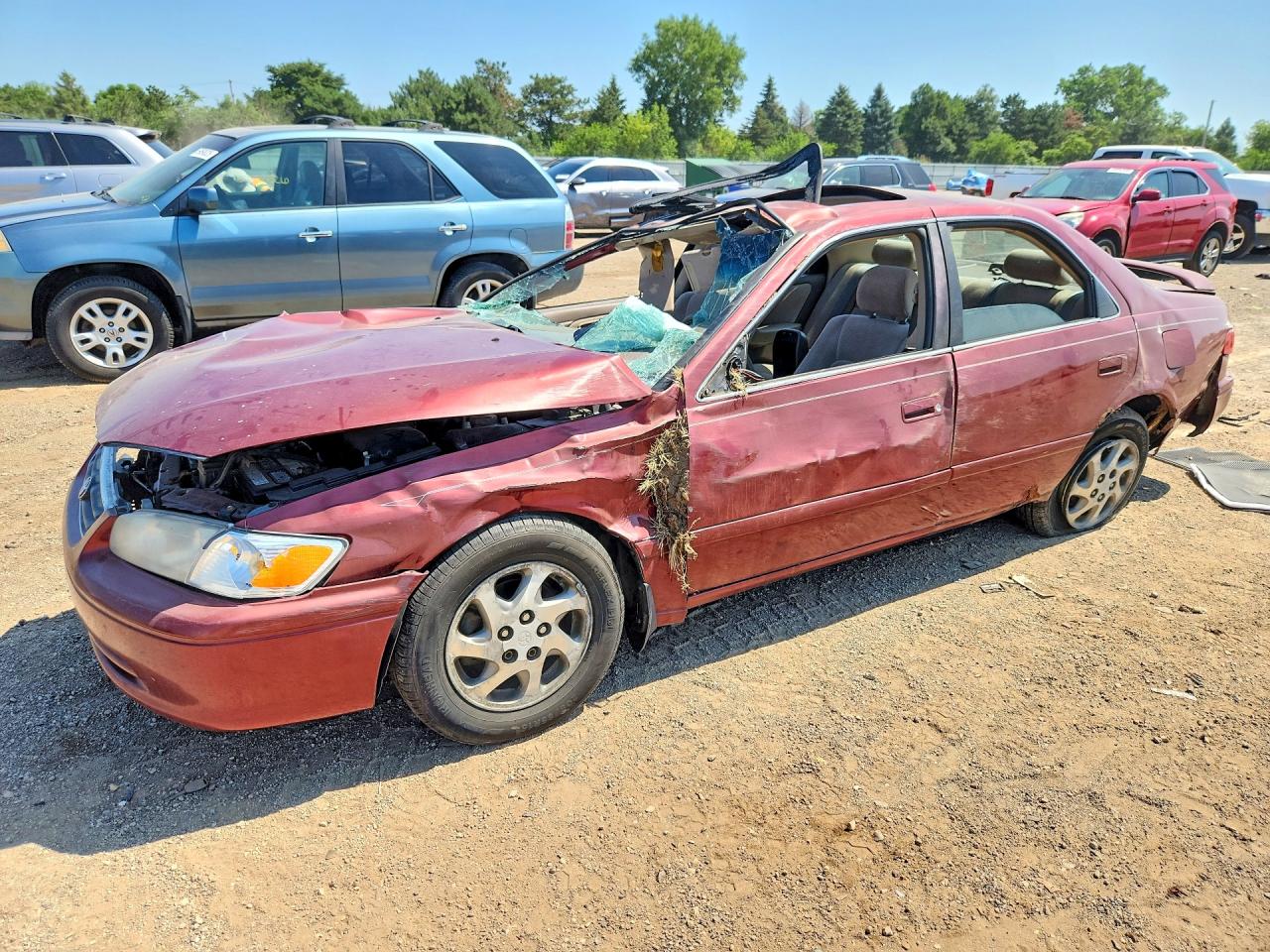 4T1BG22K6YU759265 · 2000 TOYOTA CAMRY