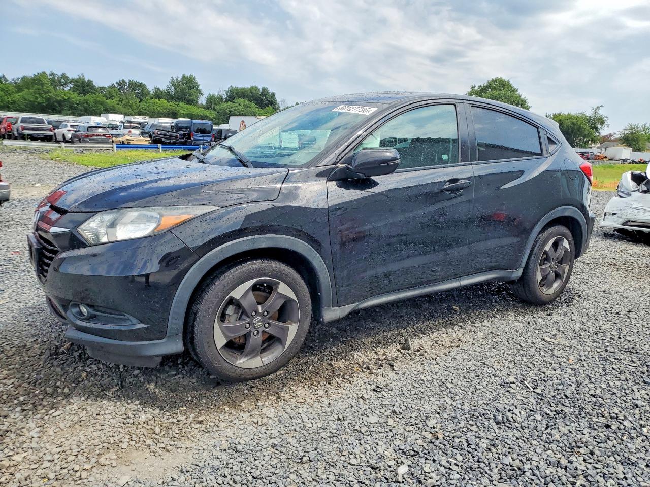 3CZRU6H5XJG704079 · 2018 HONDA HR-V