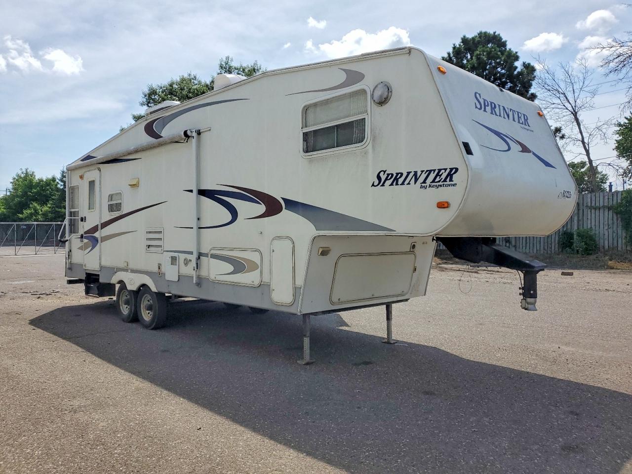 4YDF2762X4A212441 · 2004 KEYSTONE KEYSTONE