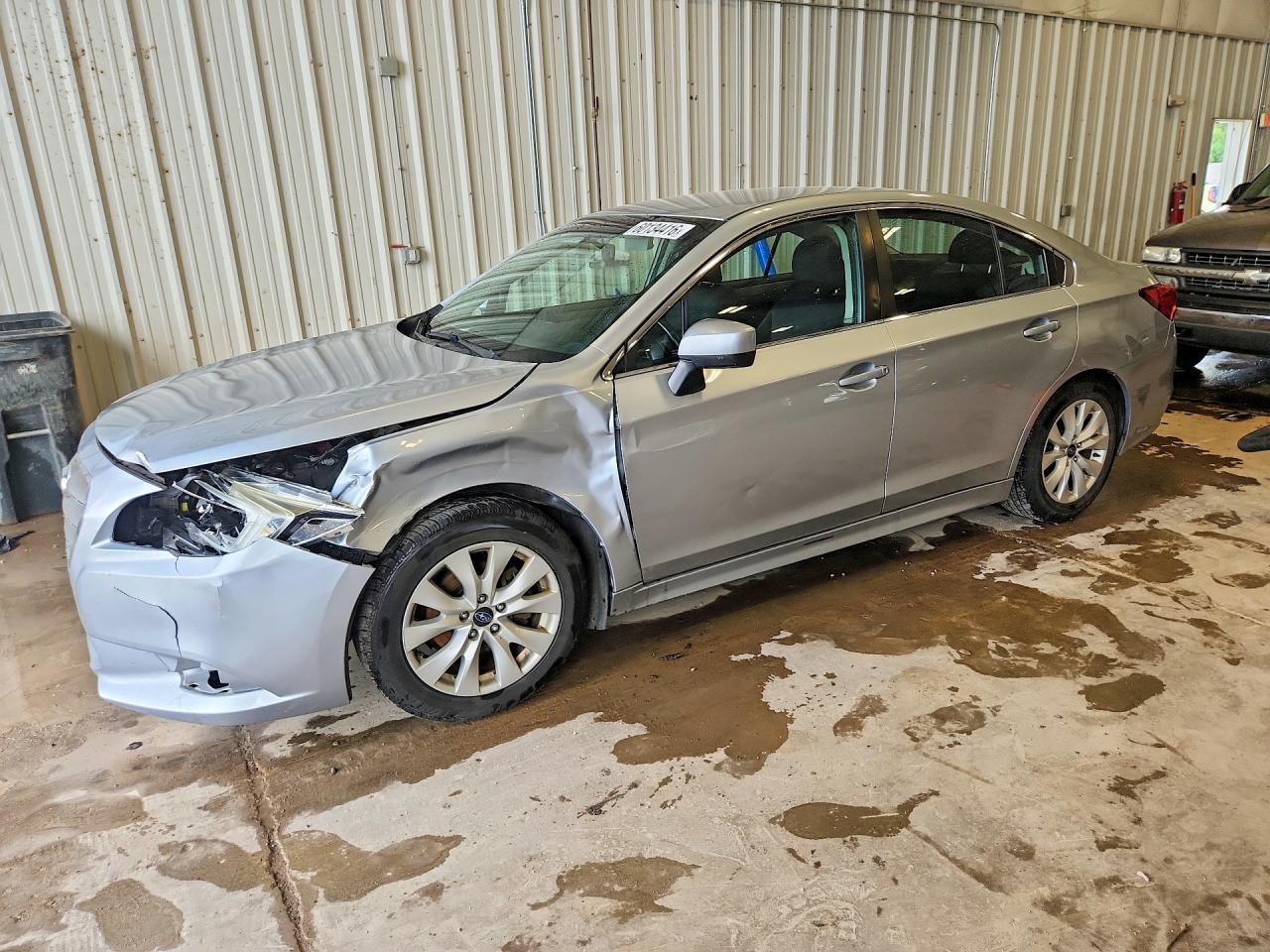 4S3BNAC68F3040723 · 2015 SUBARU LEGACY