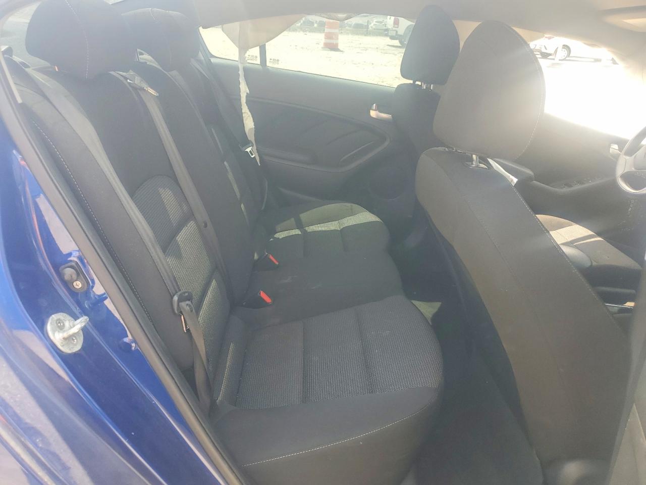 3KPFK4A77HE142971 · 2017 KIA FORTE · 10/12