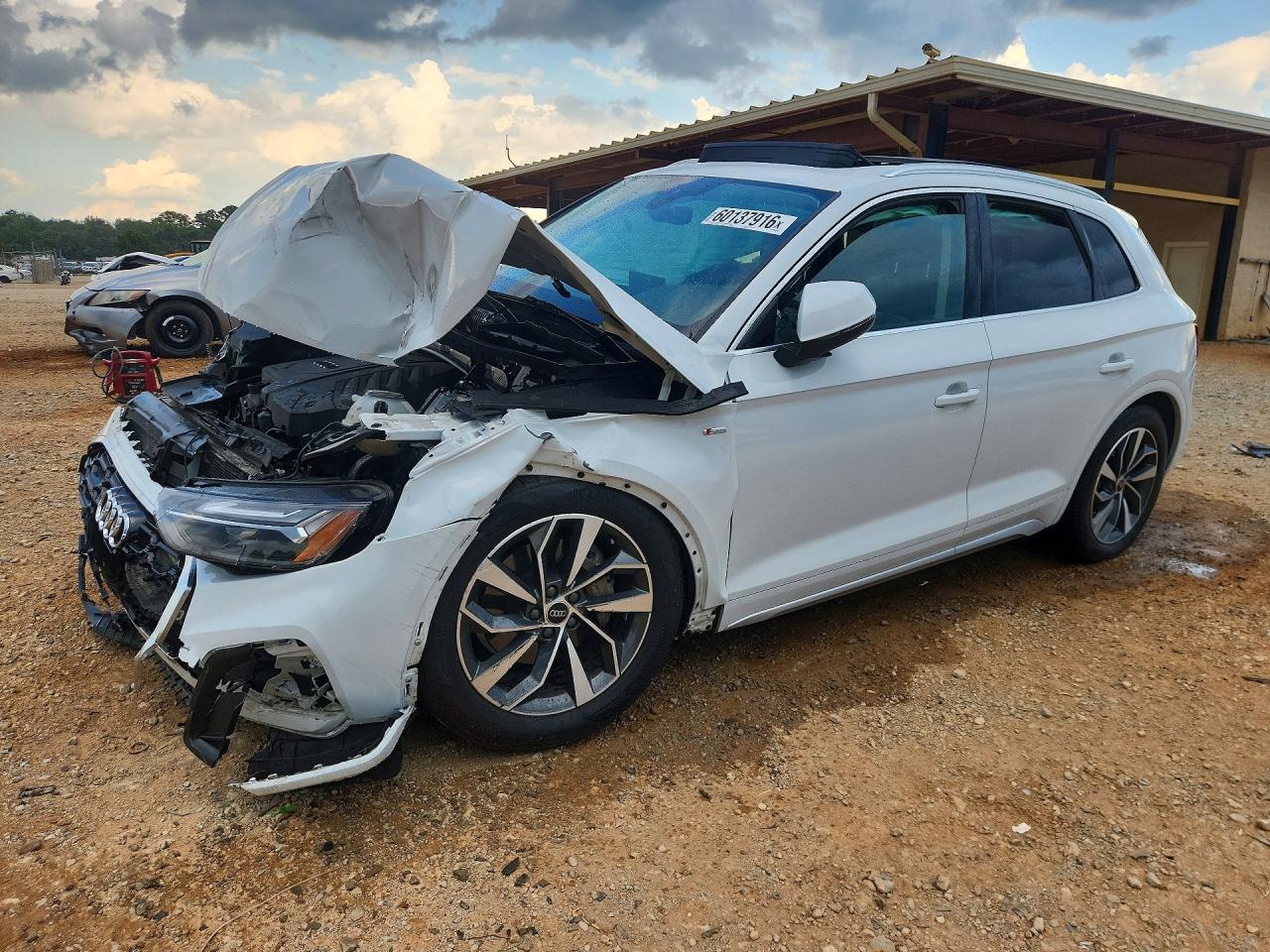 WA1GAAFY0N2108171 · 2022 AUDI Q5