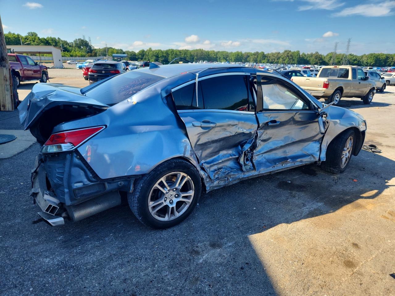 19UUA8F2XAA027256 · 2010 ACURA TL · 3/12