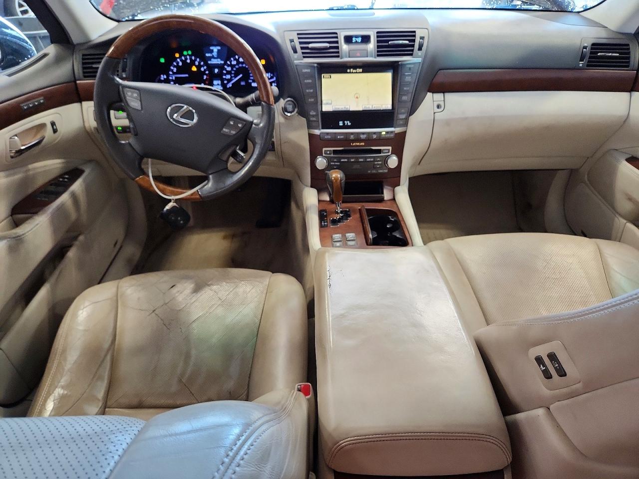 JTHCL1EF4A5006765 · 2010 LEXUS LS · 8/12
