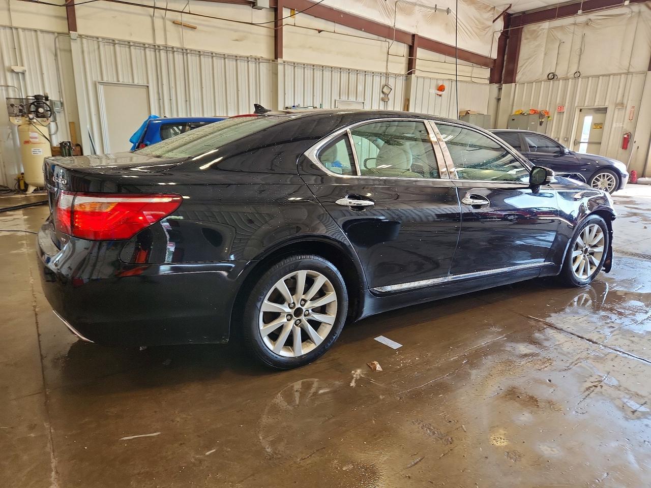 JTHCL1EF4A5006765 · 2010 LEXUS LS · 3/12