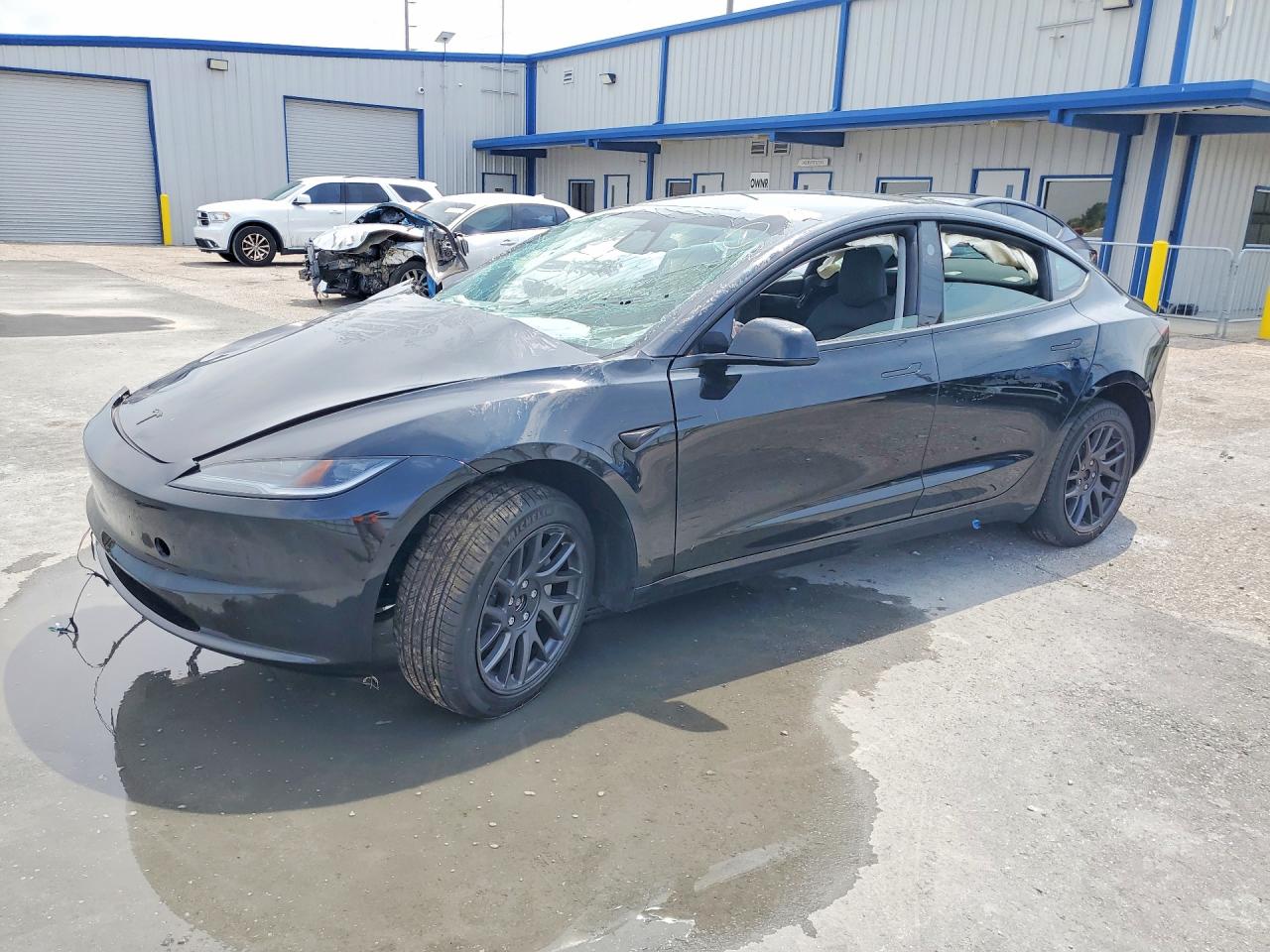 5YJ3E1EB9TF148295 · 2026 TESLA MODEL 3