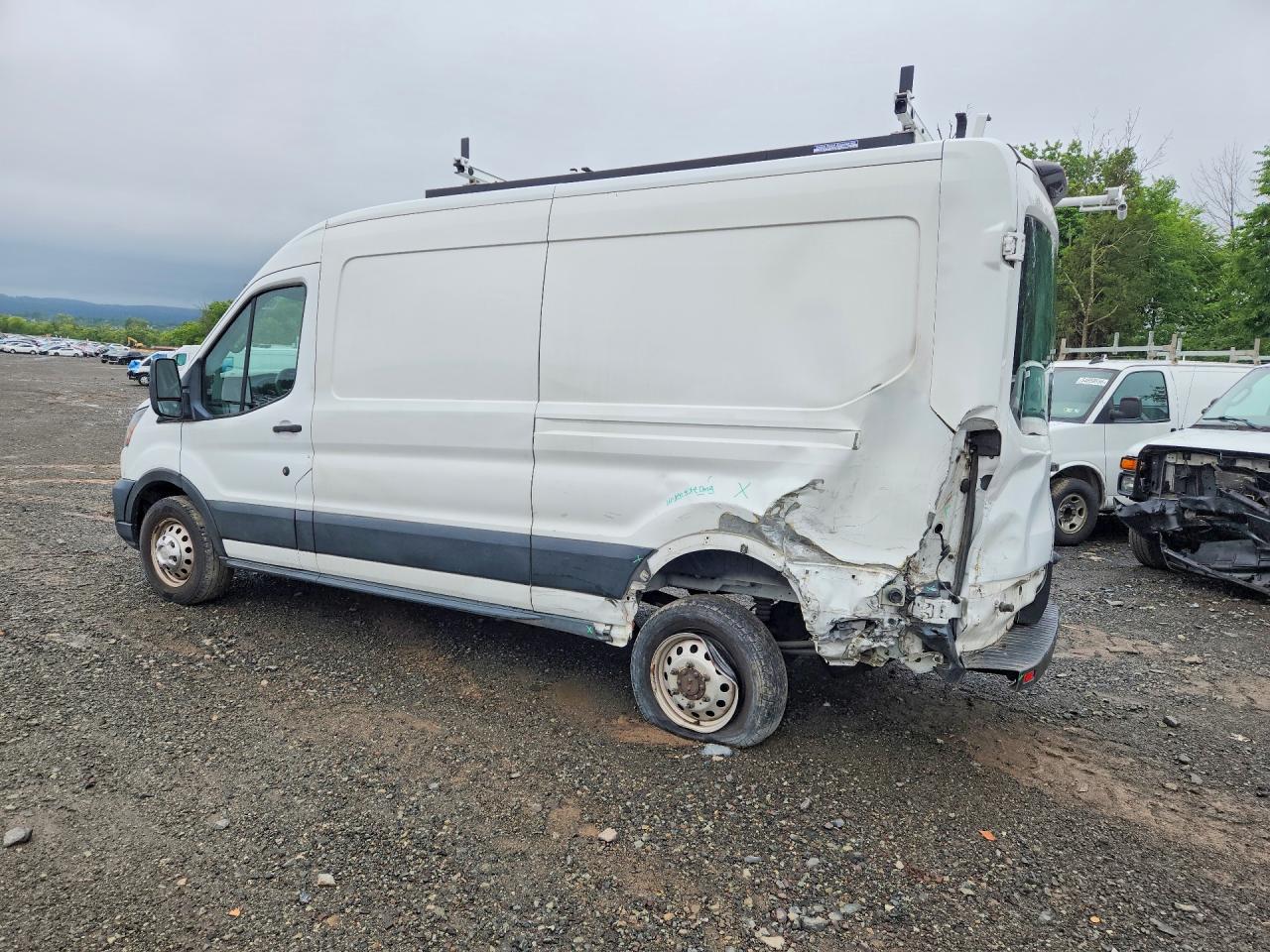 1FTBR2C83LKA40528 · 2020 FORD TRANSIT · 2/13