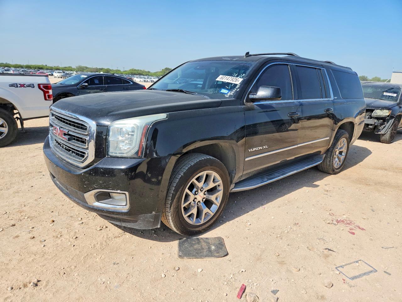 1GKS1HKC1FR194428 · 2015 GMC YUKON XL