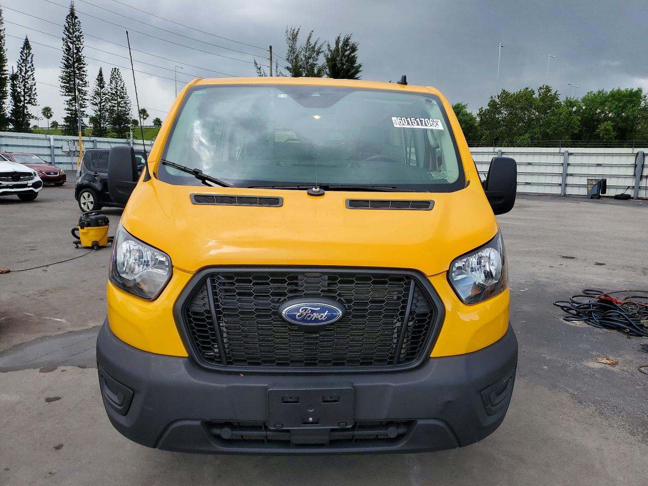 1FTYE2Y84RKA18772 · 2024 FORD TRANSIT · 5/13