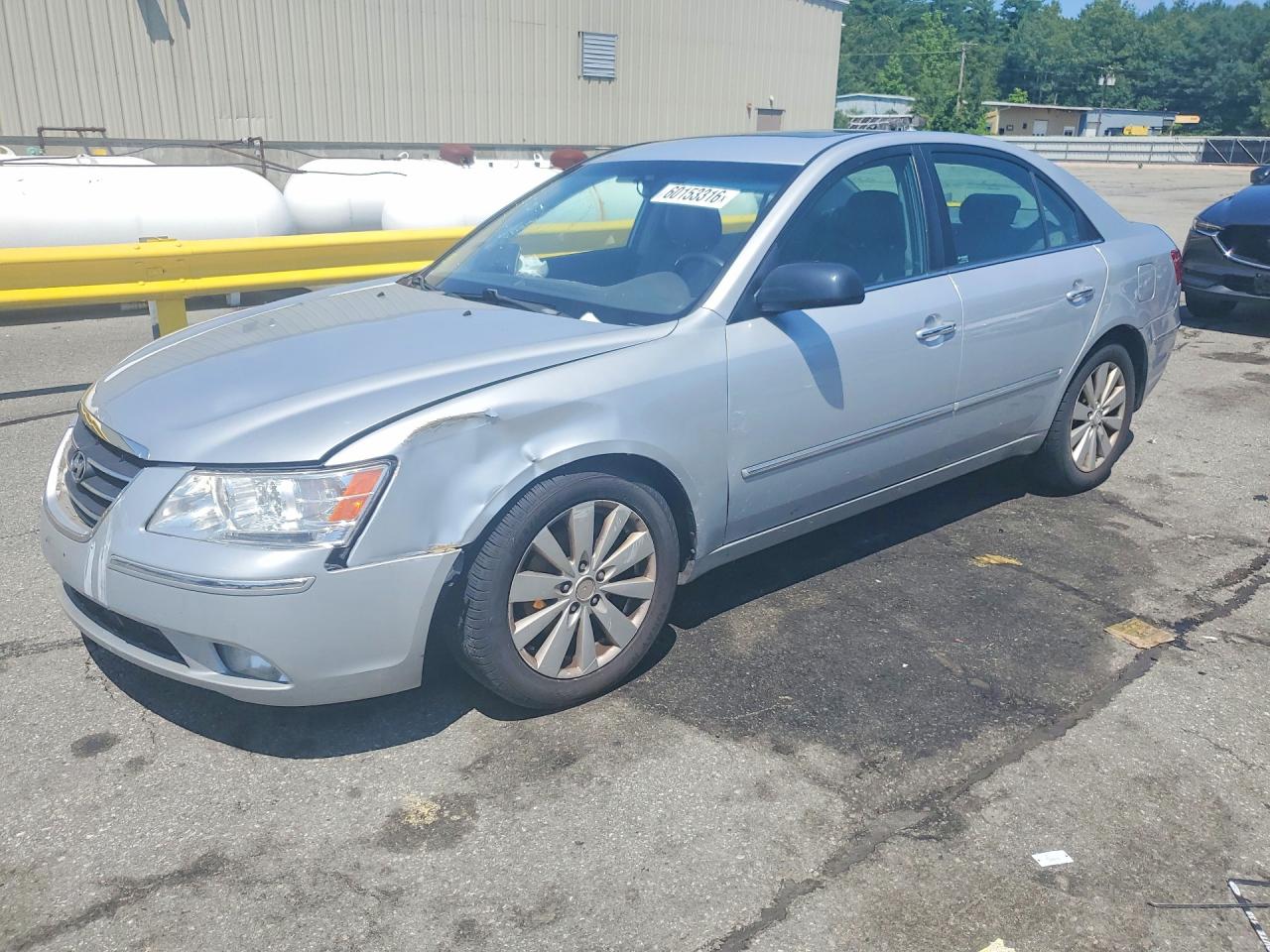5NPEU46FX9H570102 · 2009 HYUNDAI SONATA