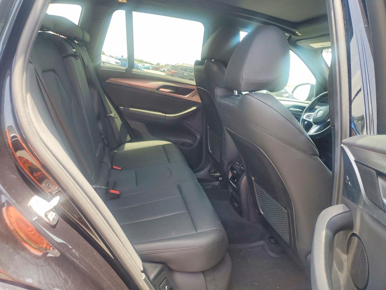 5UXTY3C06M9E04409 · 2021 BMW X3 · 11/14