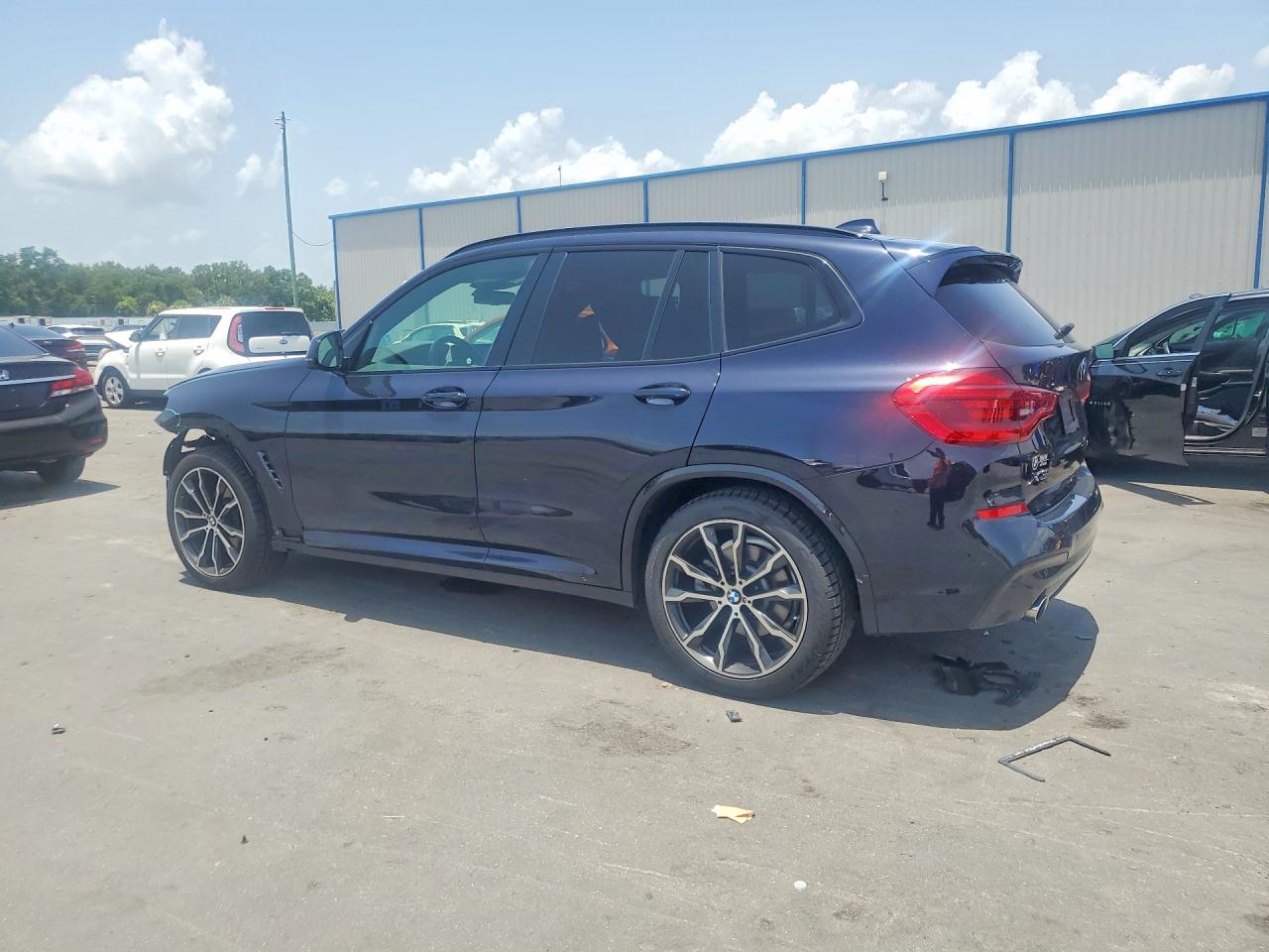 5UXTY3C06M9E04409 · 2021 BMW X3 · 2/14