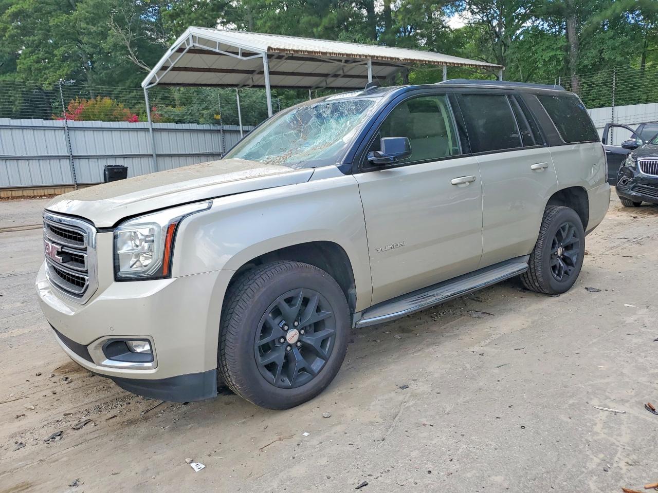 1GKS1BKC5FR100886 · 2015 GMC YUKON