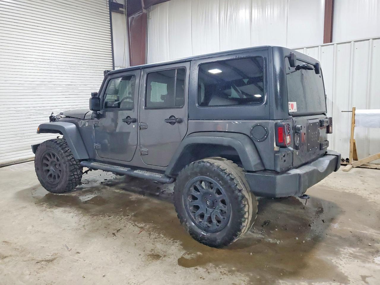 1C4BJWDG3HL547869 · 2017 JEEP WRANGLER UNLIMITED · 2/12