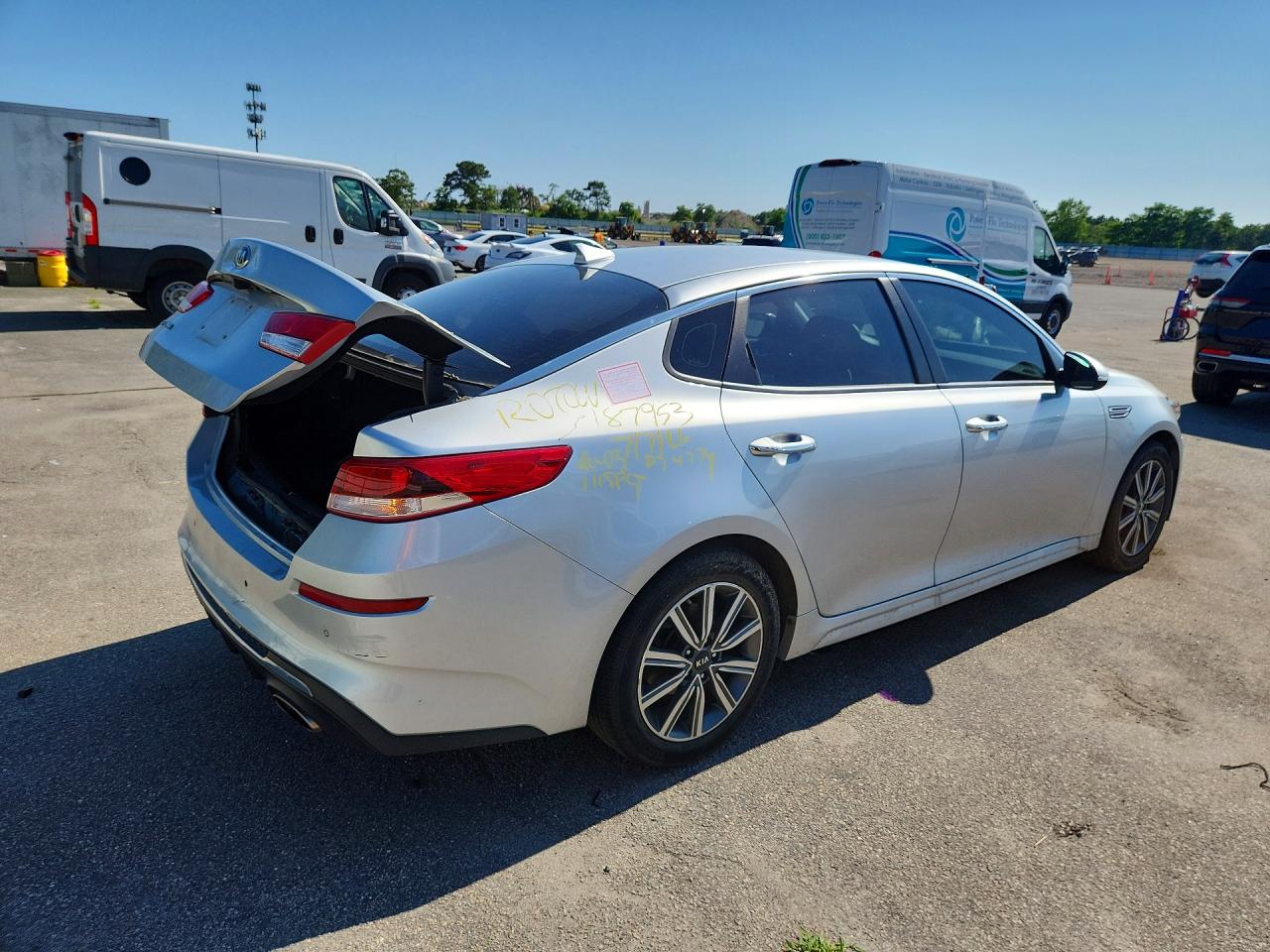 5XXGT4L30KG350295 · 2019 KIA OPTIMA · 3/12