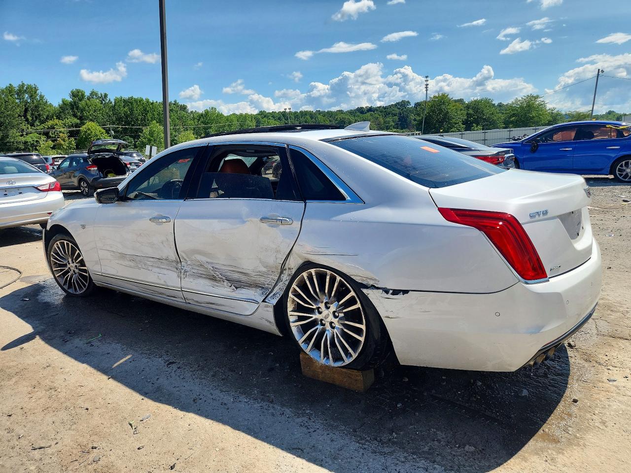 1G6KD5RS5GU163053 · 2016 CADILLAC CT6 · 2/12