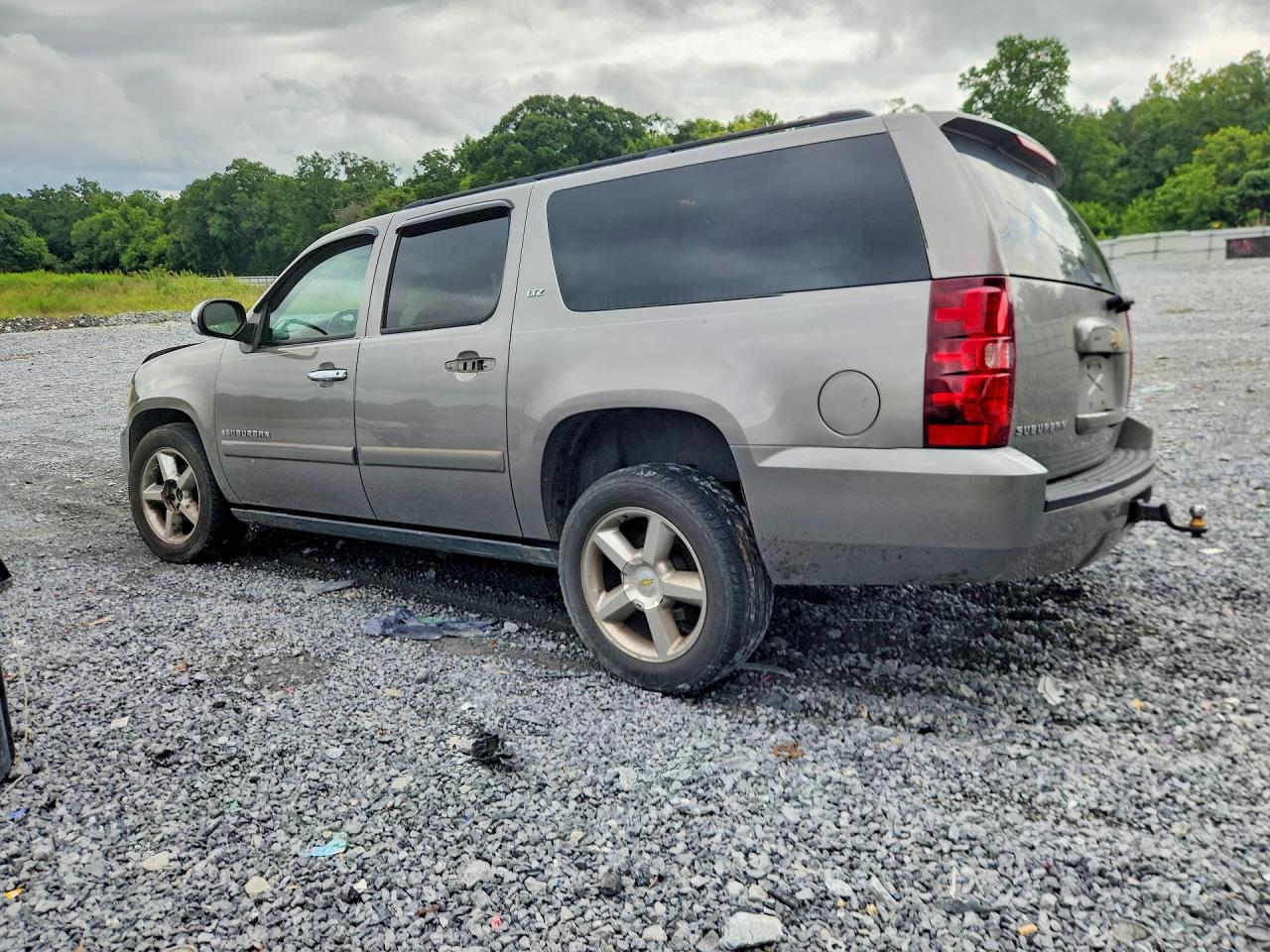 3GNFK16378G164498 · 2008 CHEVROLET SUBURBAN · 2/12