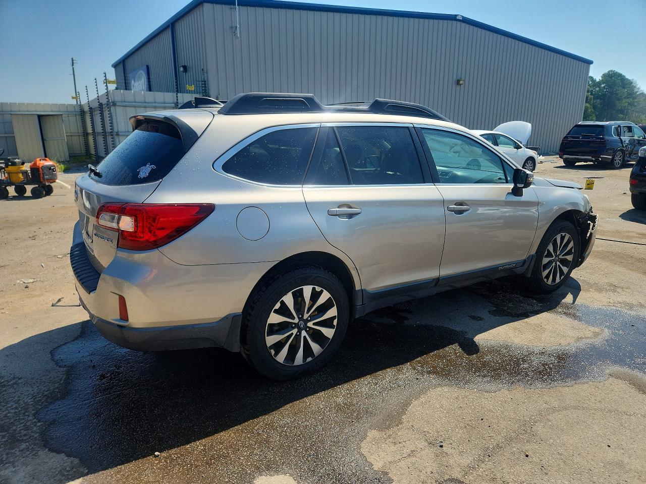 4S4BSBLC5G3253985 · 2016 SUBARU OUTBACK · 3/13