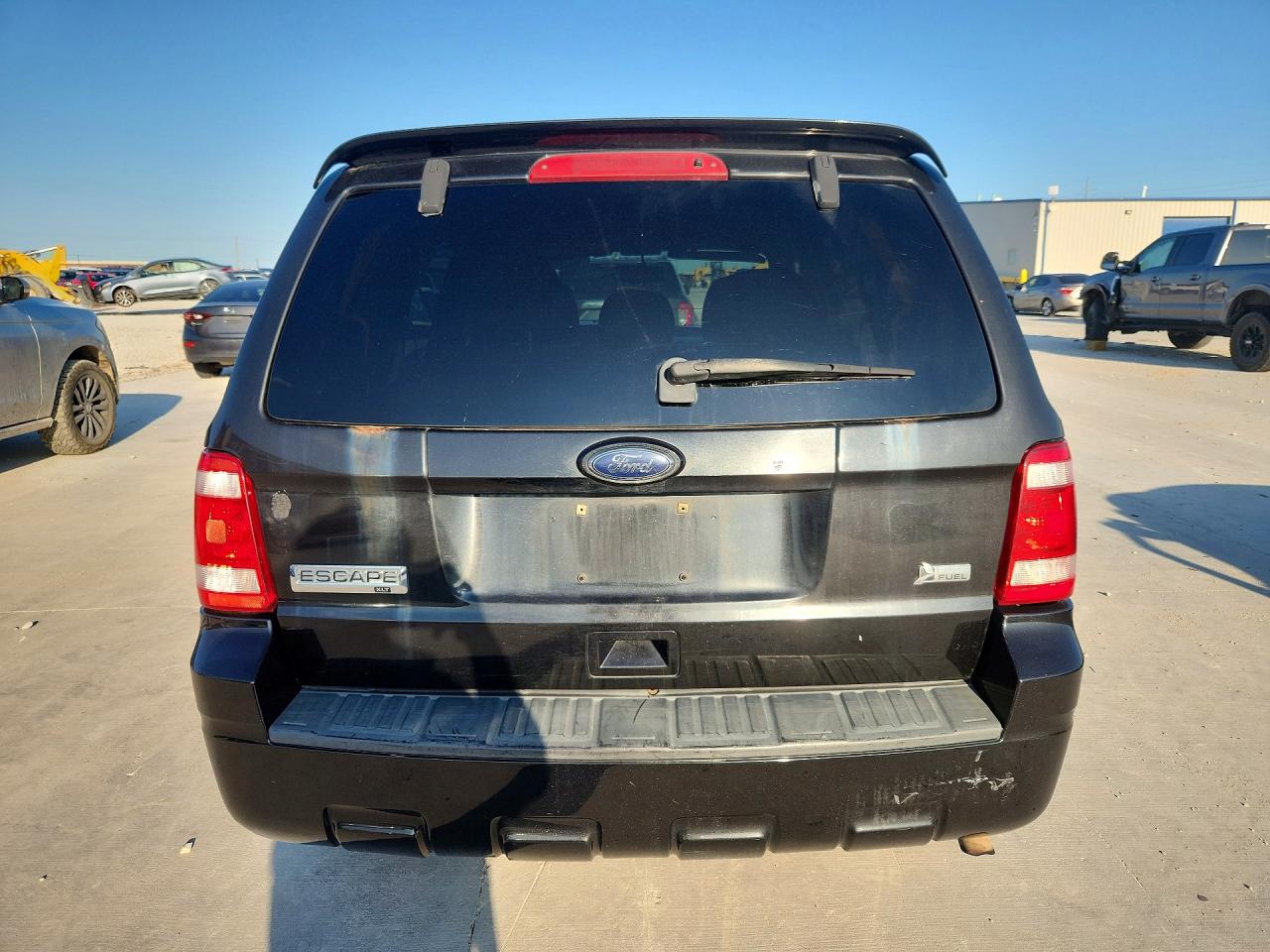 1FMCU9DG2BKA68364 · 2011 FORD ESCAPE · 6/13