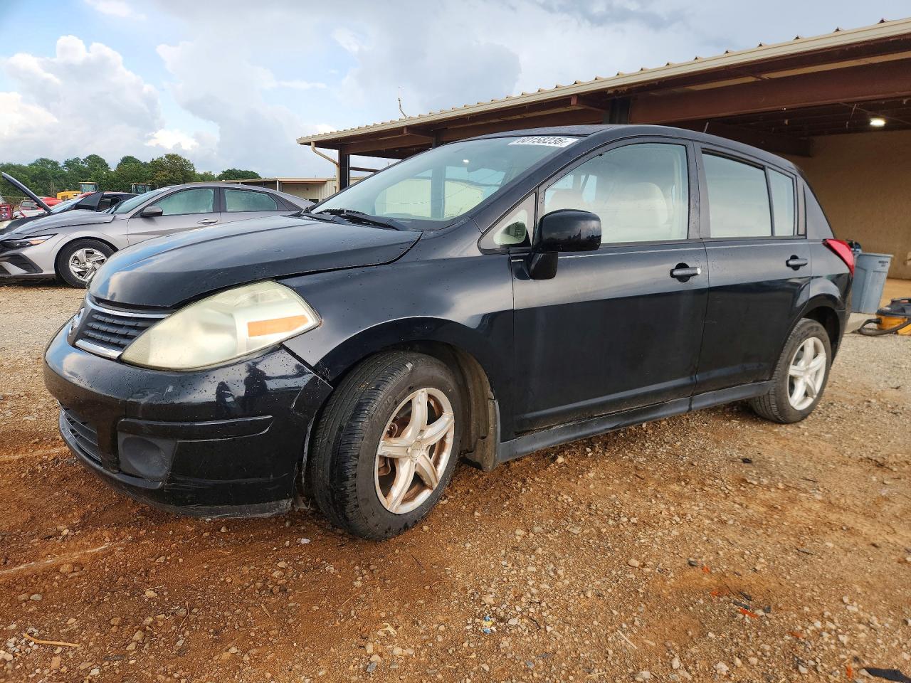 3N1BC13EX7L451840 · 2007 NISSAN VERSA