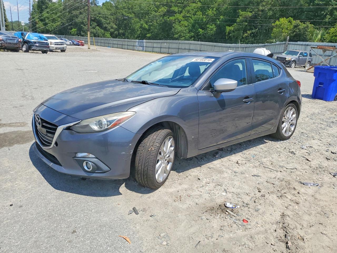 JM1BM1N33G1327132 · 2016 MAZDA 3