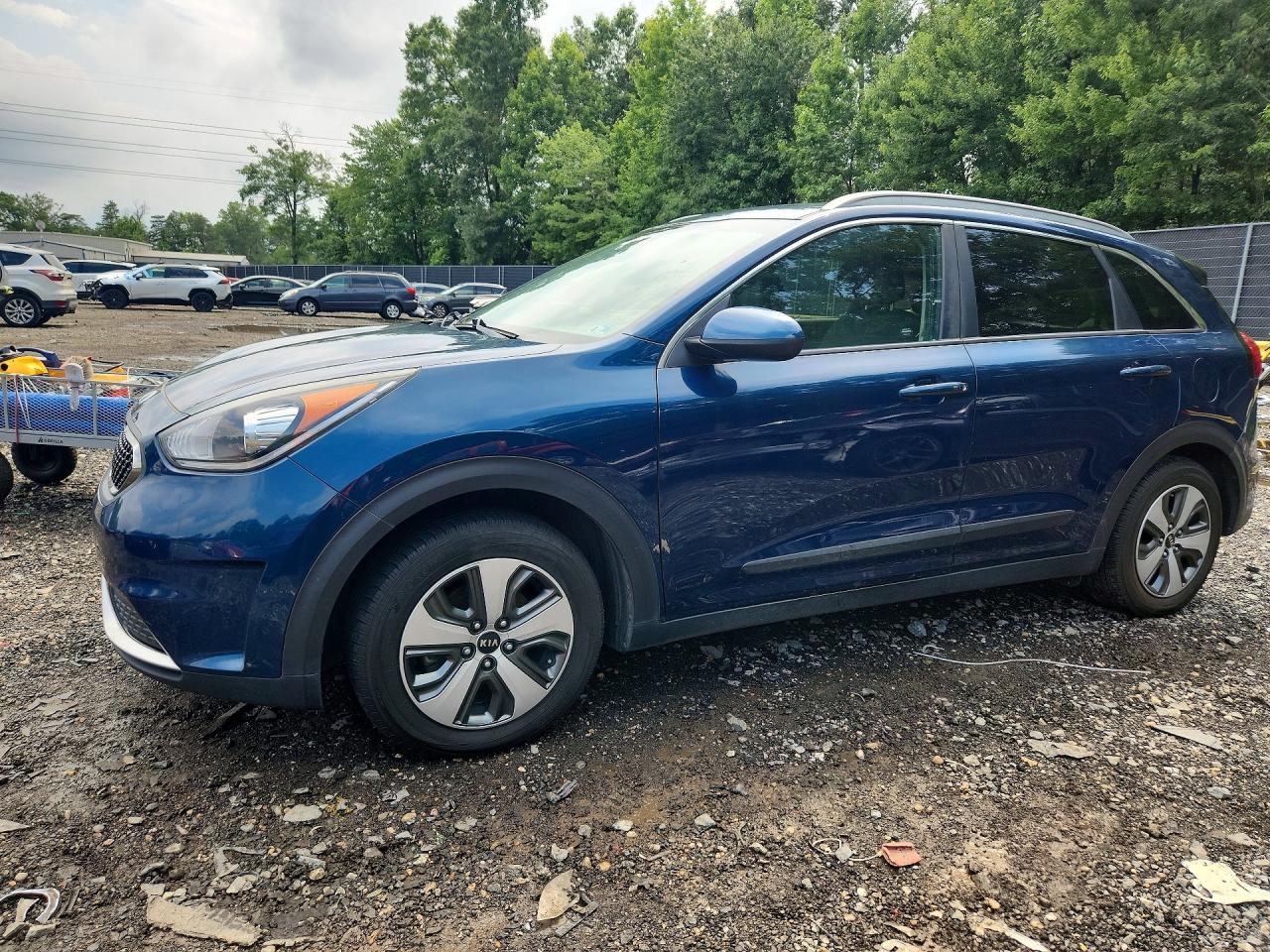 KNDCB3LC2K5217053 · 2019 KIA NIRO