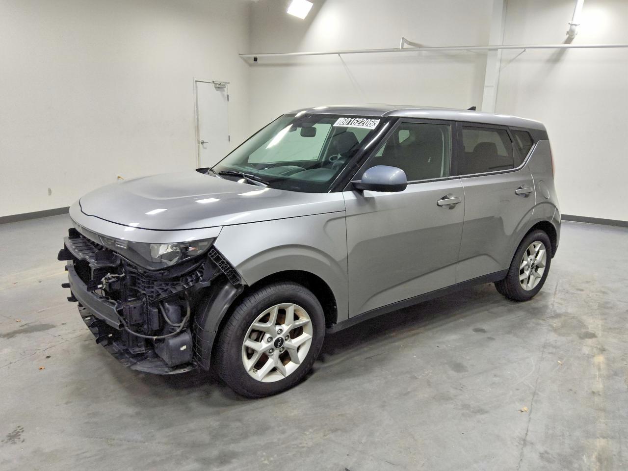 KNDJ23AU5R7239968 · 2024 KIA SOUL