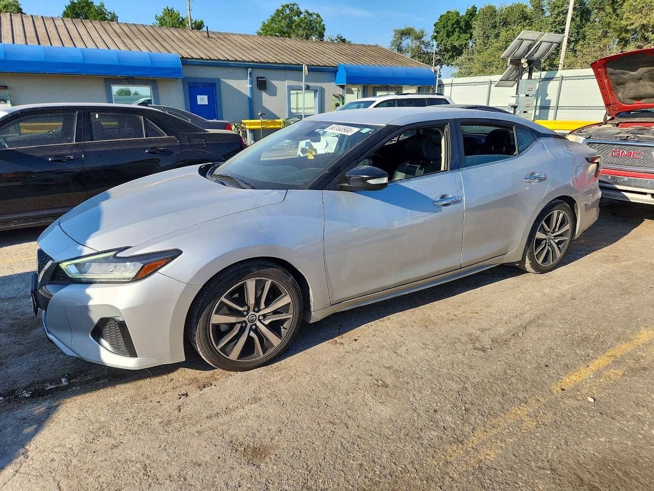 1N4AA6CV6MC514005 · 2021 NISSAN MAXIMA