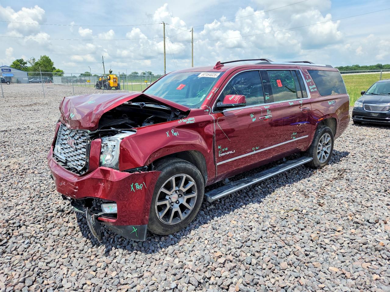 1GKS2HKJ3KR276313 · 2019 GMC YUKON XL