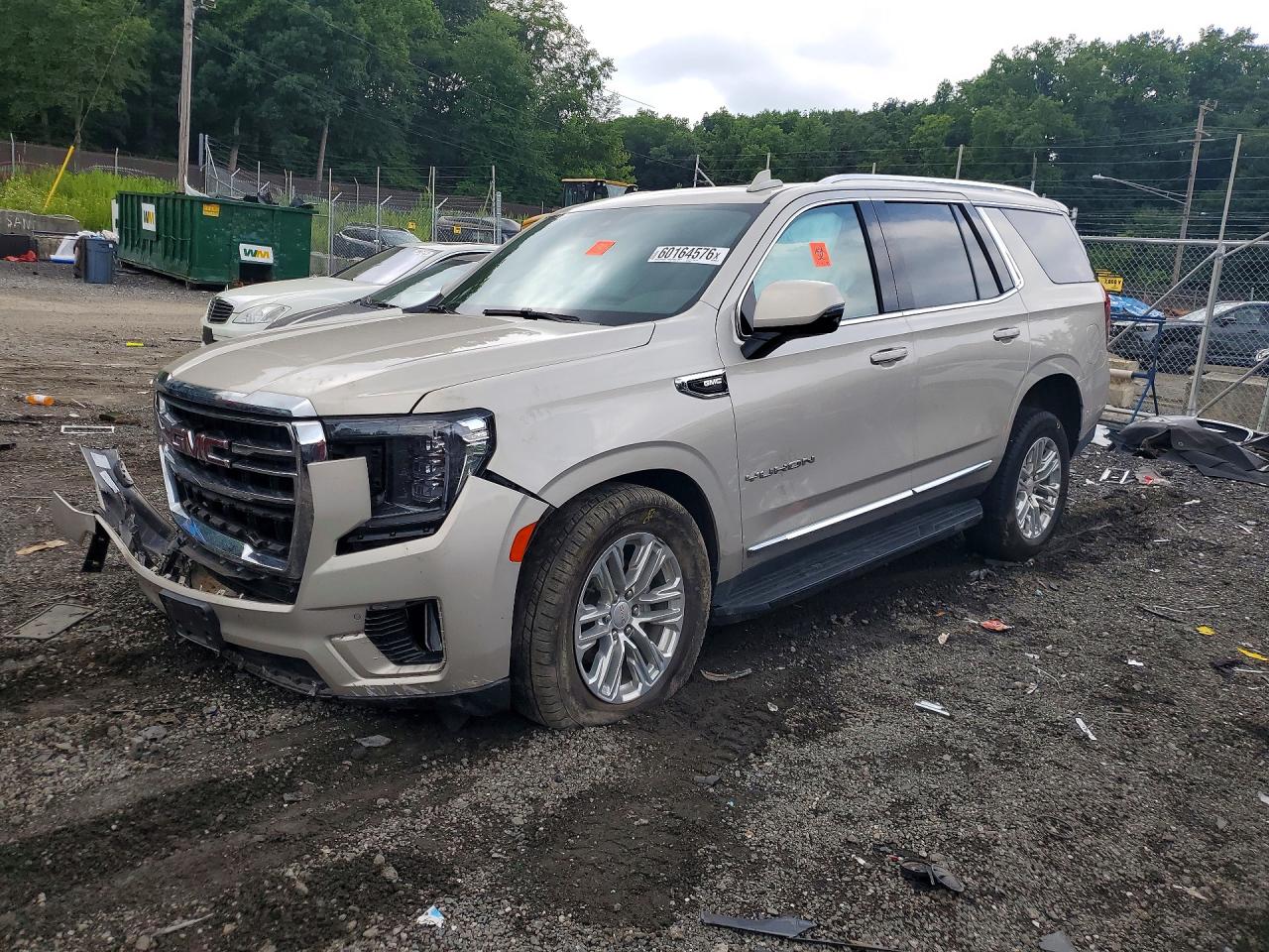 1GKS2BKD1MR134021 · 2021 GMC YUKON