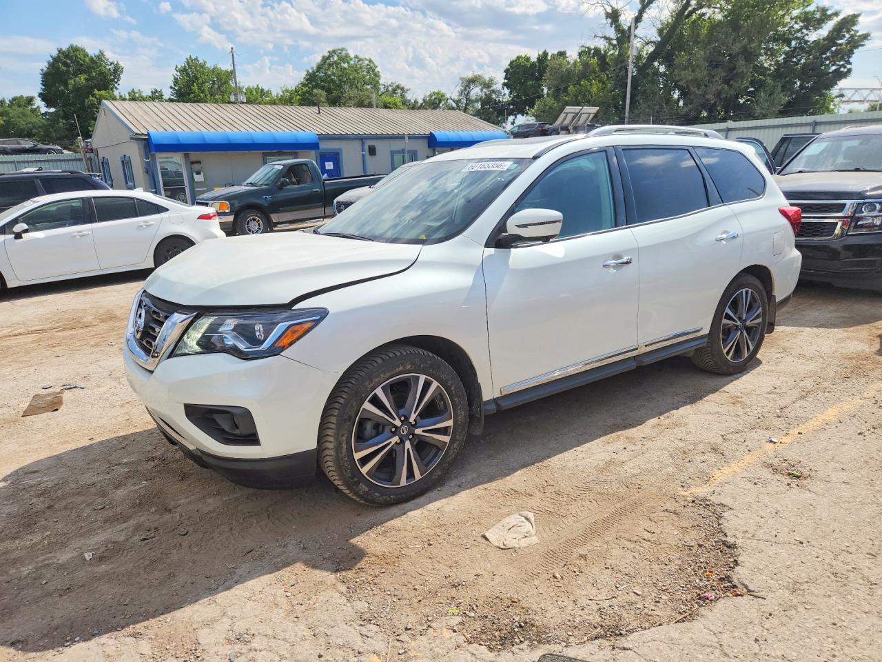 5N1DR2DM9LC585711 · 2020 NISSAN PATHFINDER