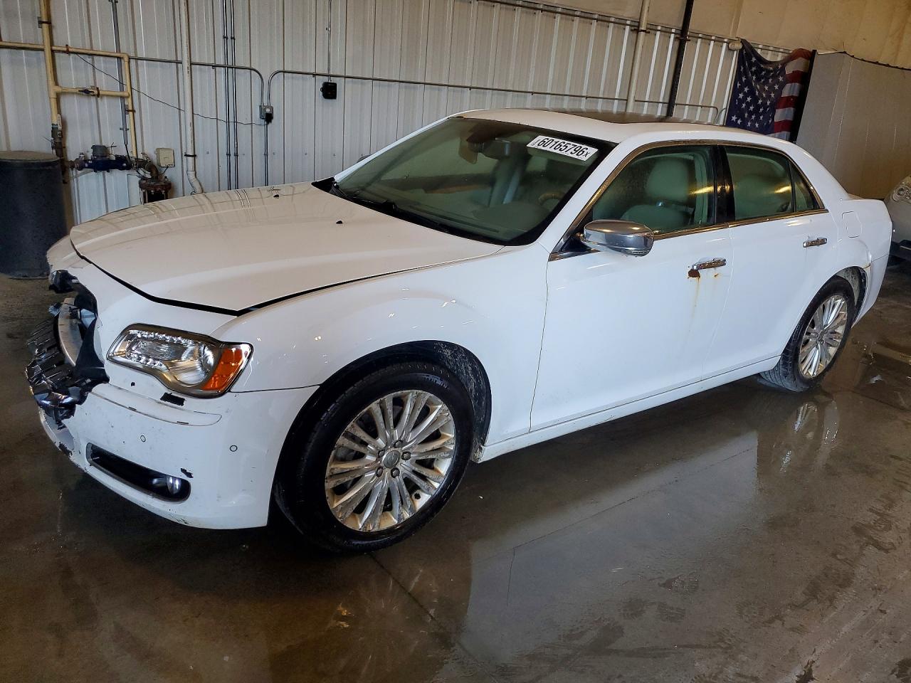 2C3CCAKG7DH619043 · 2013 CHRYSLER 300C