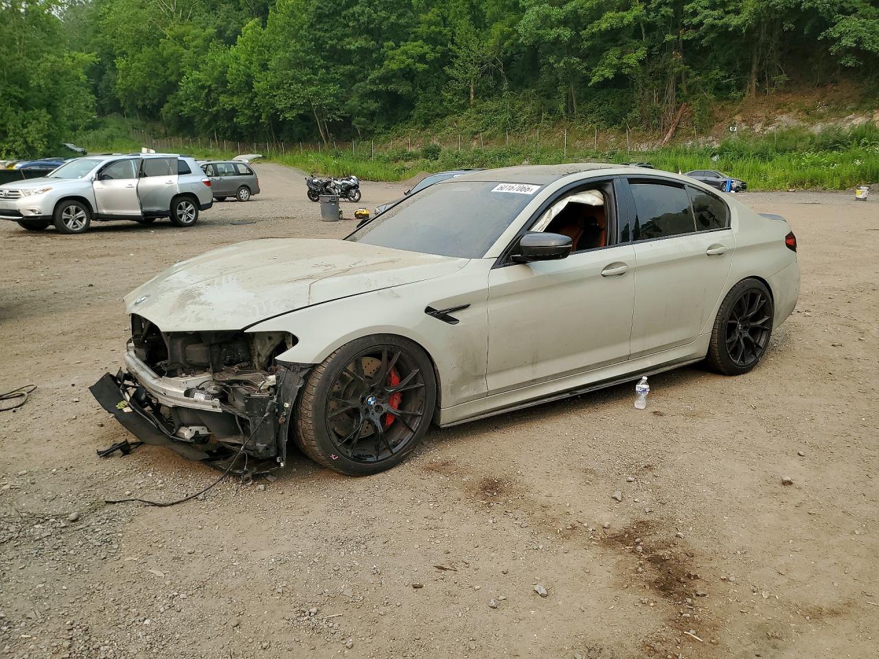WBS83CH04MCG40583 · 2021 BMW M5