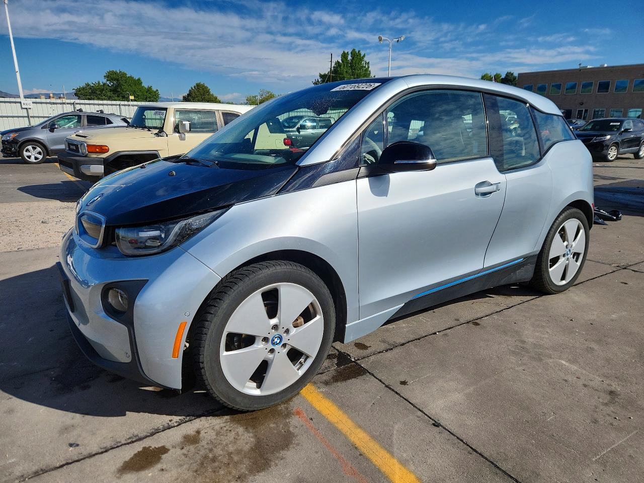 WBY1Z4C57FV504452 · 2015 BMW I3