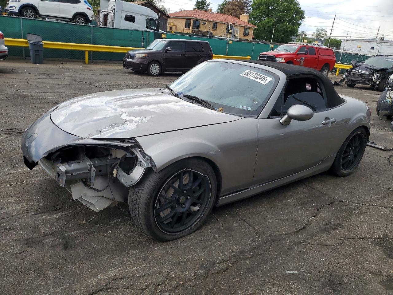JM1NC2JF7D0231124 · 2013 MAZDA MX-5 MIATA