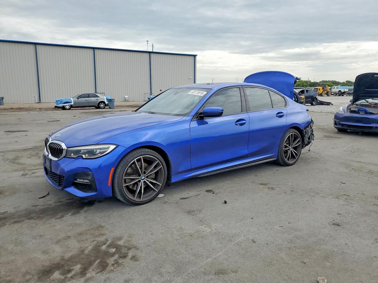 3MW5R7J06L8B28396 · 2020 BMW 330XI