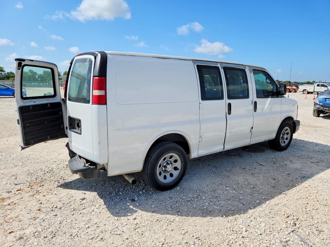 1GCSGAFX6D1113790 · 2013 CHEVROLET EXPRESS G1500 · 3/13
