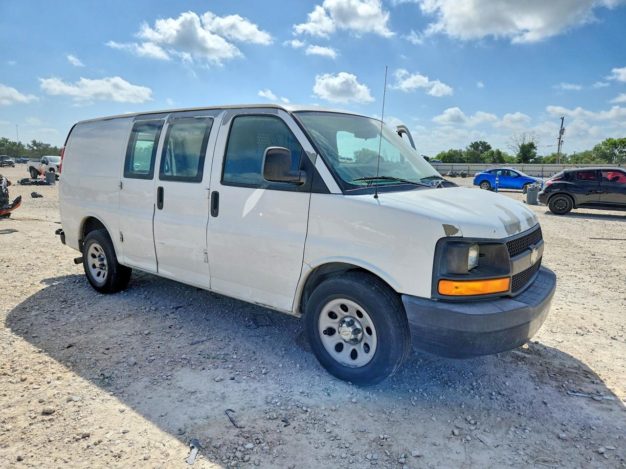 1GCSGAFX6D1113790 · 2013 CHEVROLET EXPRESS G1500 · 4/13