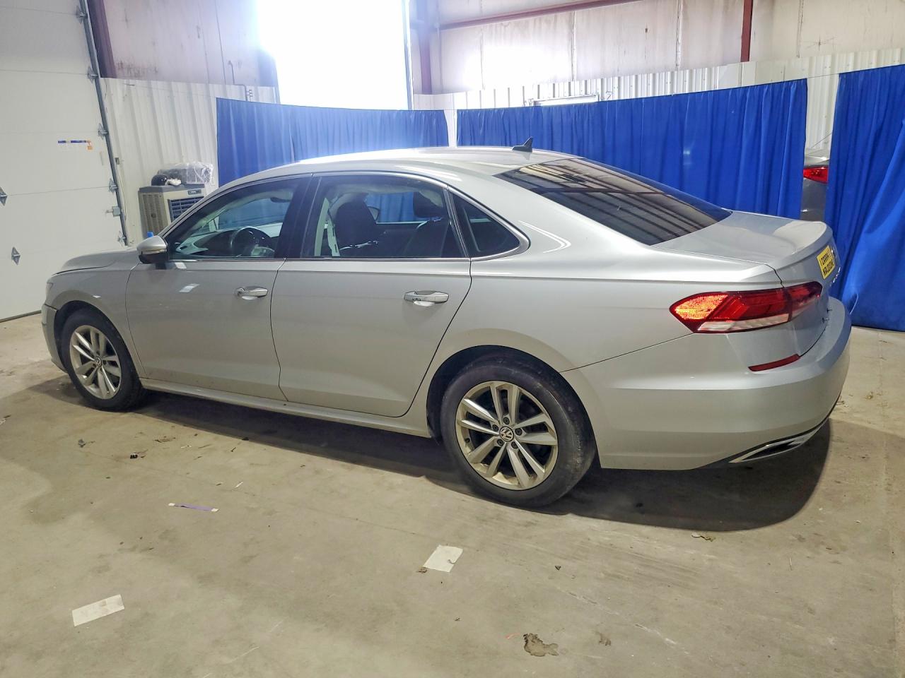 1VWSA7A37LC026828 · 2020 VOLKSWAGEN PASSAT · 2/12
