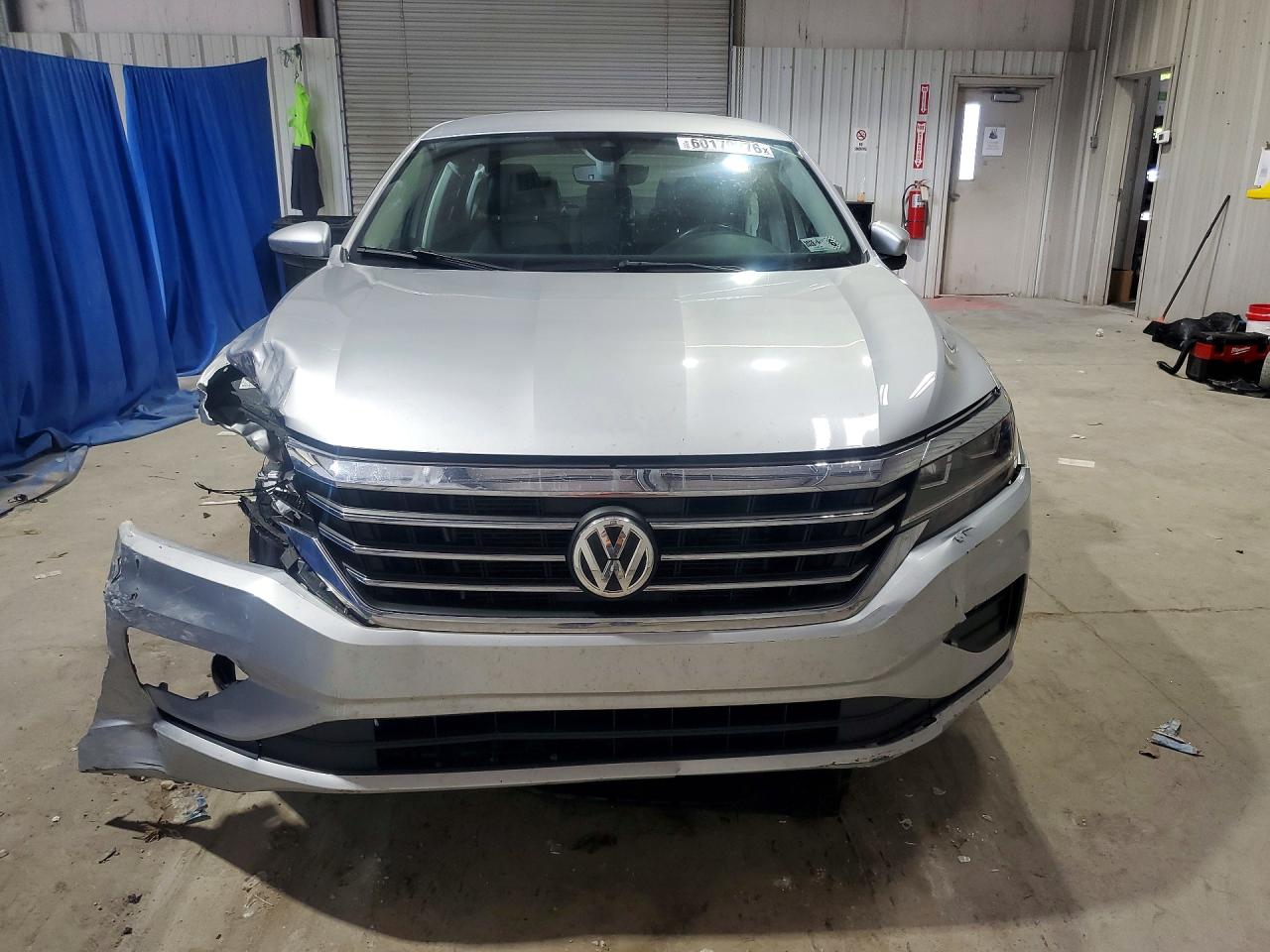 1VWSA7A37LC026828 · 2020 VOLKSWAGEN PASSAT · 5/12