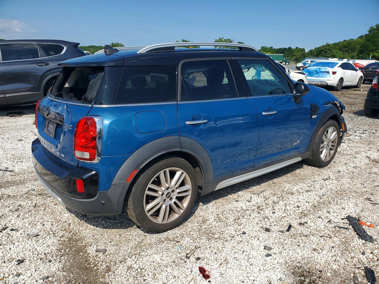 WMZYV5C36J3E03393 · 2018 MINI COOPER · 3/13