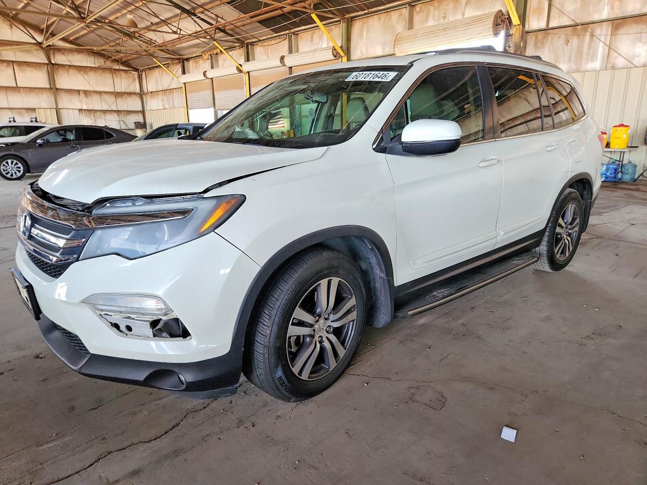 5FNYF5H7XHB033732 · 2017 HONDA PILOT