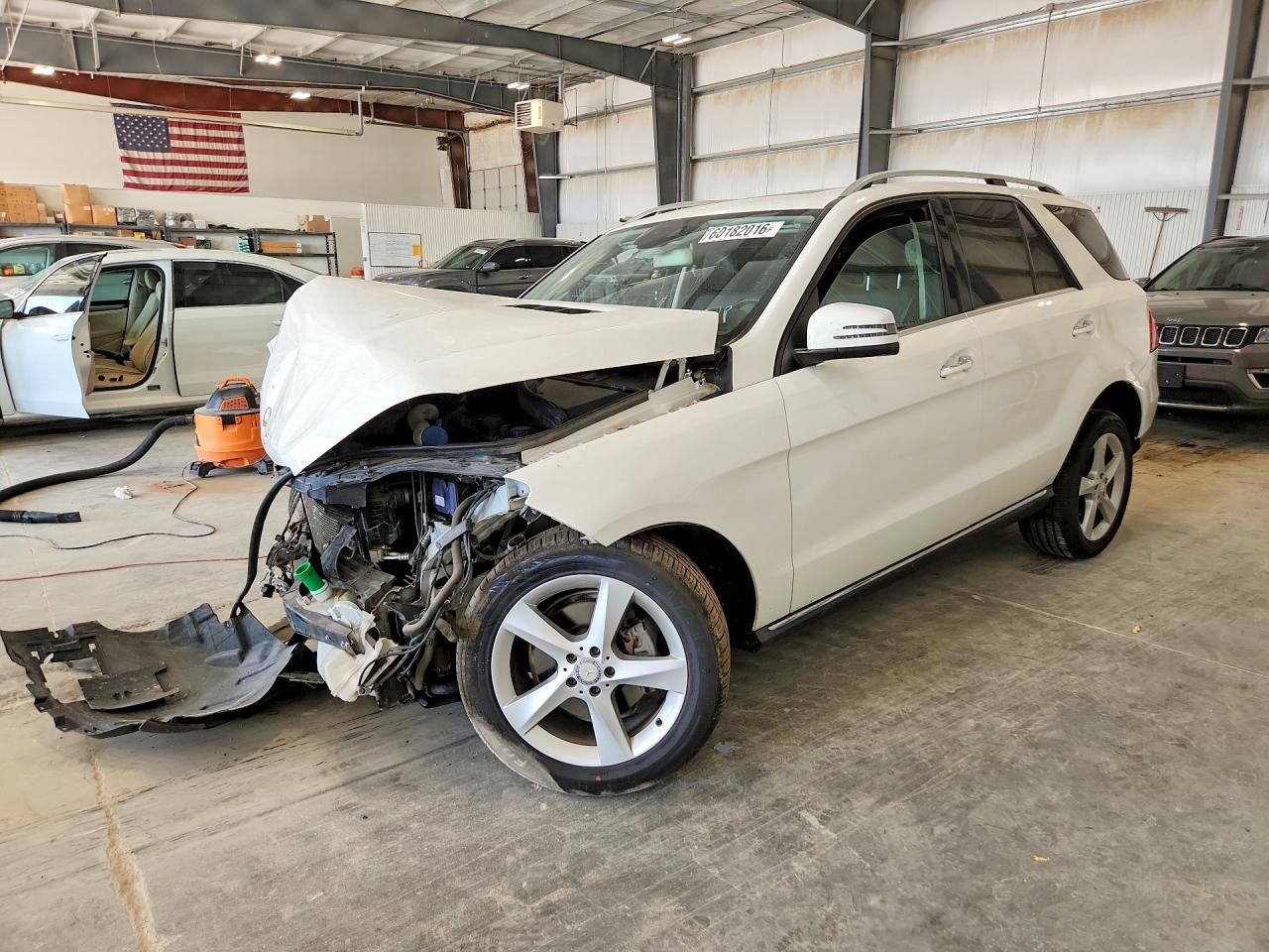 4JGDA5HB9GA786852 · 2016 MERCEDES-BENZ GLE