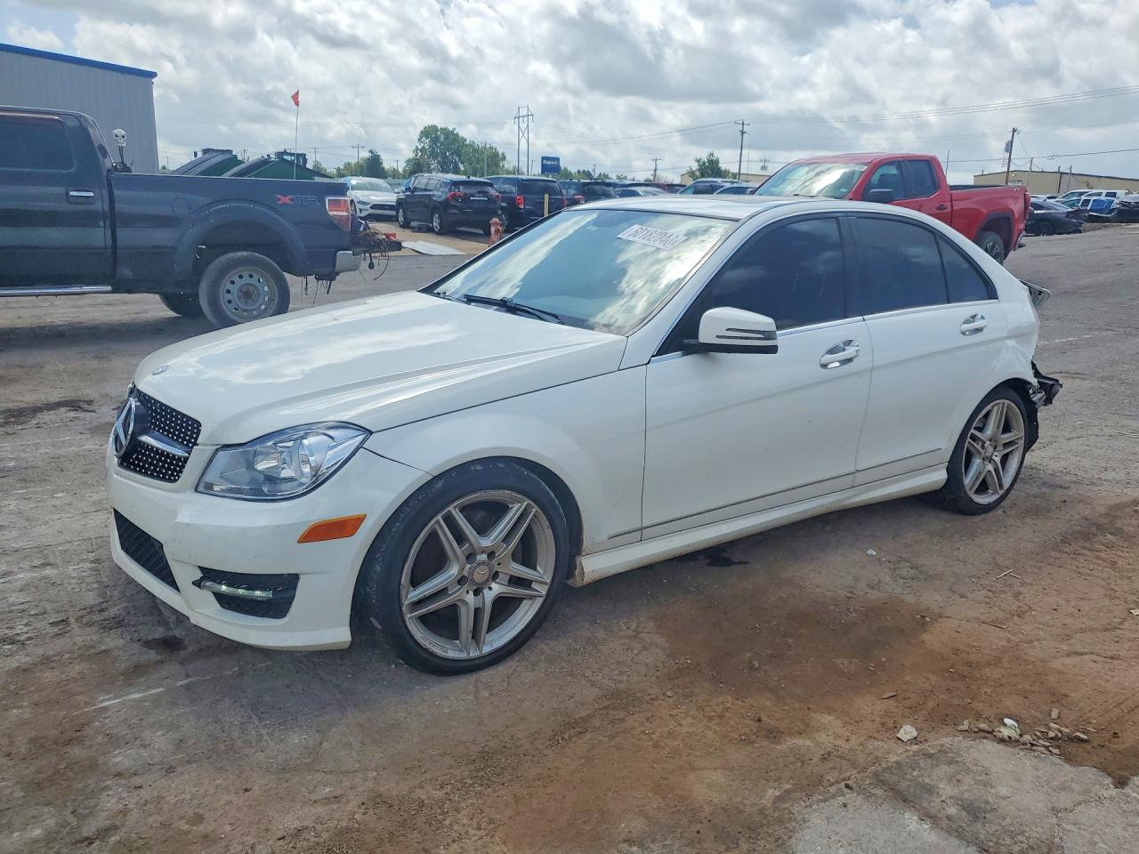 WDDGF8AB5EG230343 · 2014 MERCEDES-BENZ C