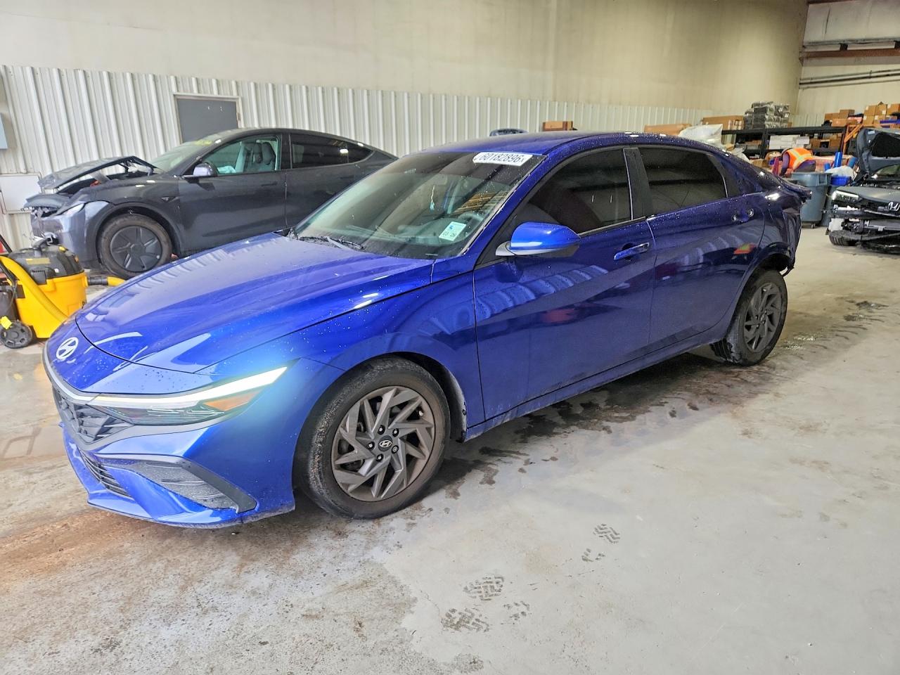 KMHLM4DG0RU718410 · 2024 HYUNDAI ELANTRA