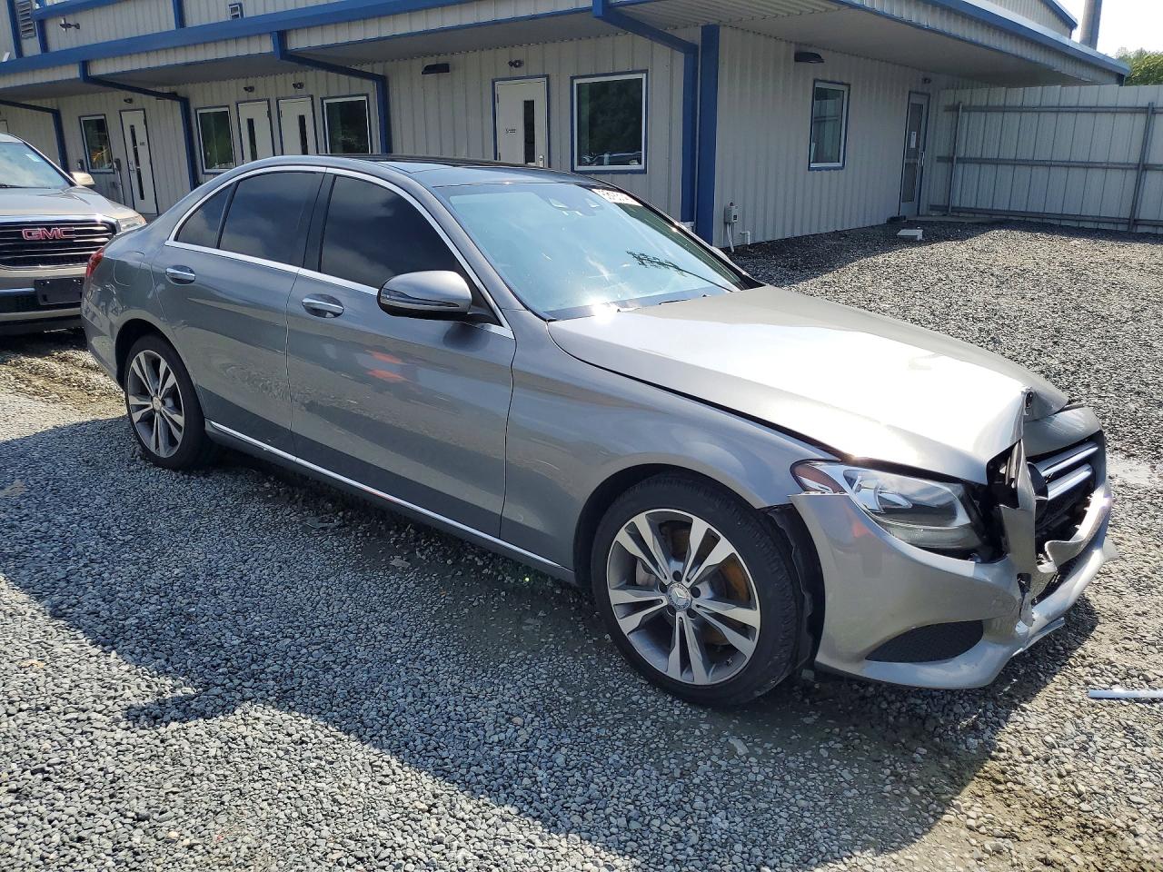 WDDWF4KB3GR171089 · 2016 MERCEDES-BENZ C · 4/12