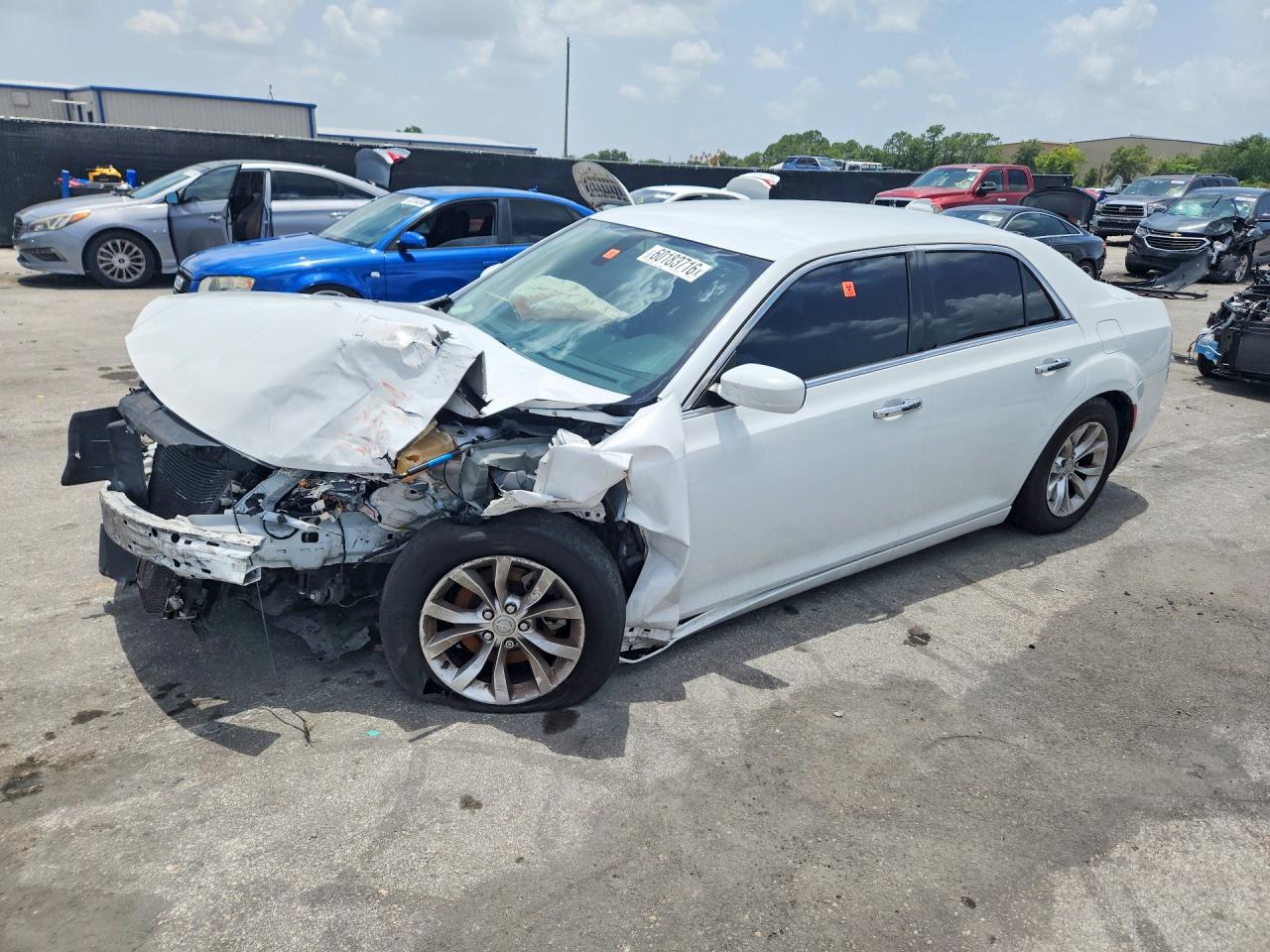 2C3CCAAG6FH769245 · 2015 CHRYSLER 300